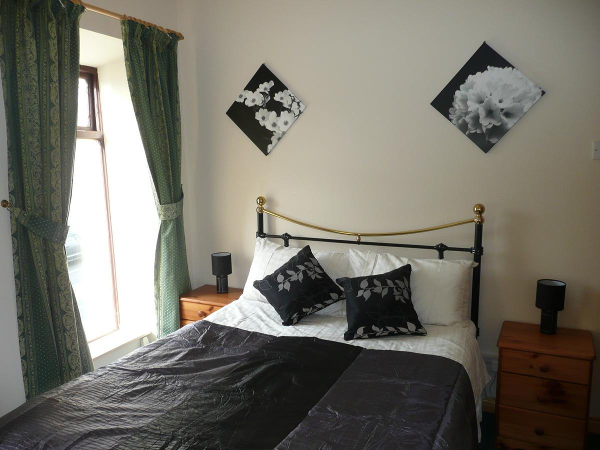 Barron'S Bed & Breakfast Moville Εξωτερικό φωτογραφία